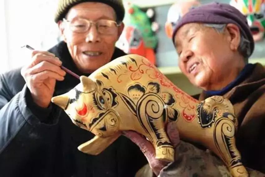 寶雞人的新寵 西府萌豬何以超越小豬佩奇成為收藏界新星？
